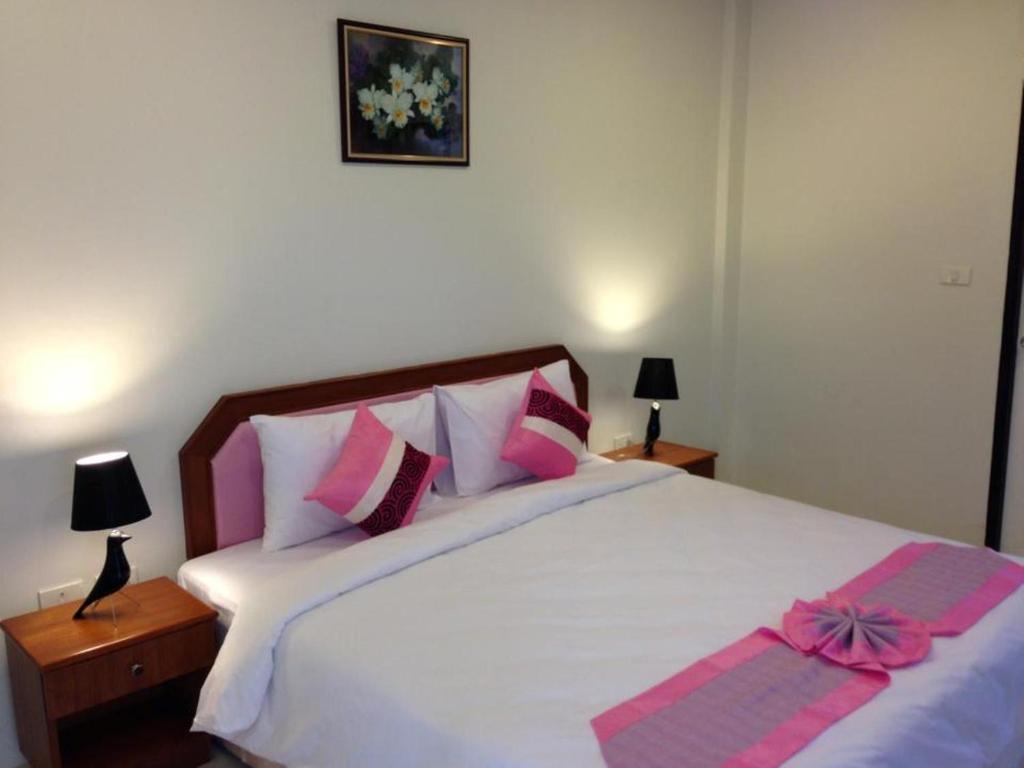 Phuket Airport Inn Ban Bo Han Pokoj fotografie